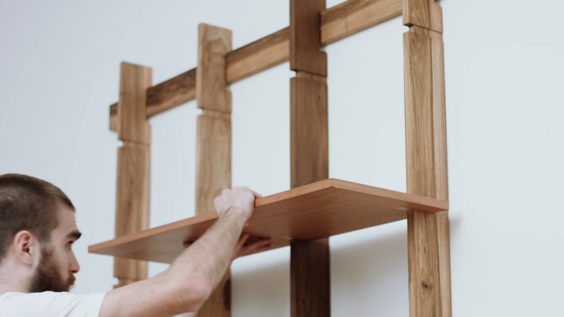 Bookshelf Assembly on Vimeo