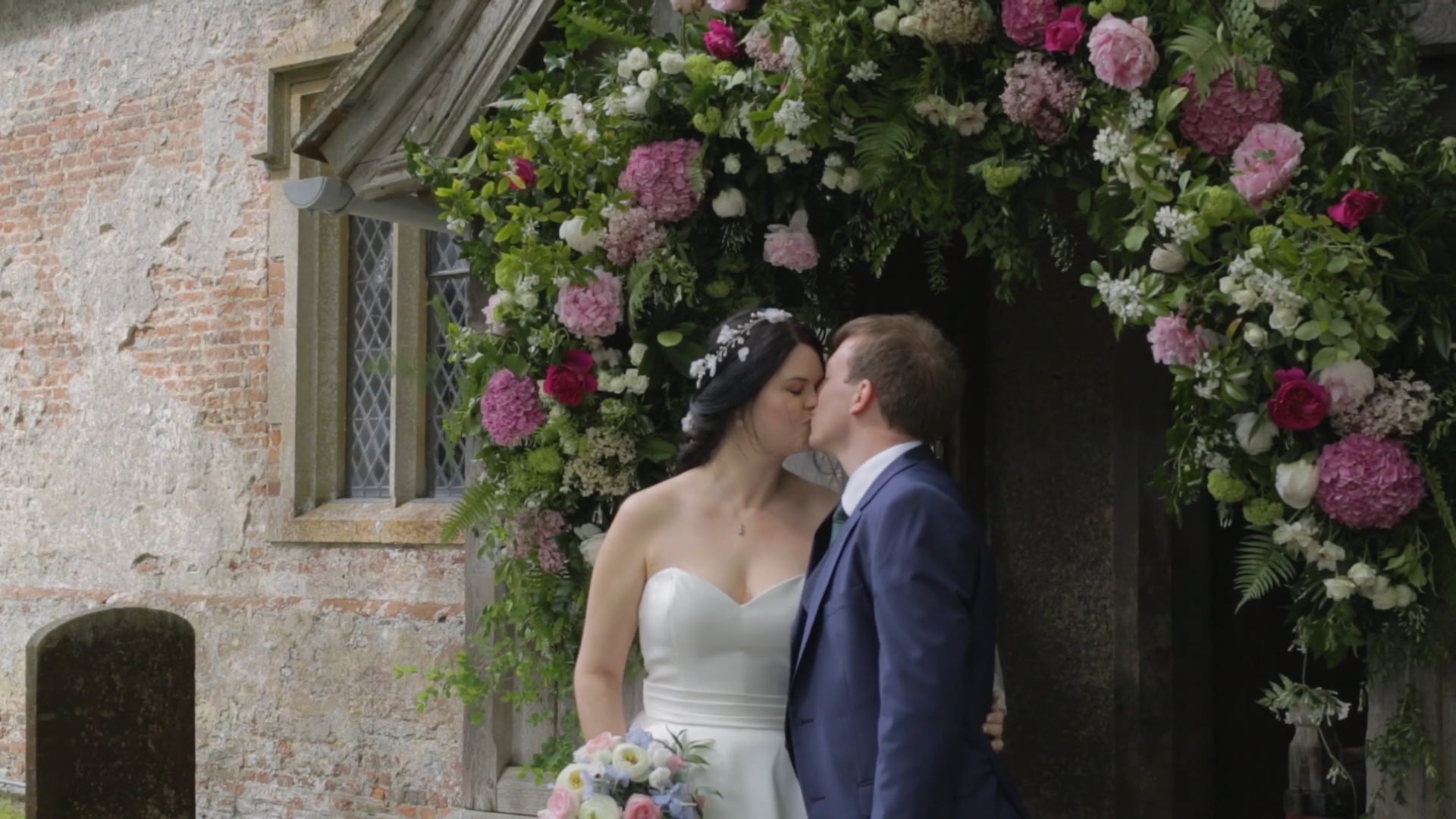 Church and village hall wedding, Rotherwick // Amy and Andy