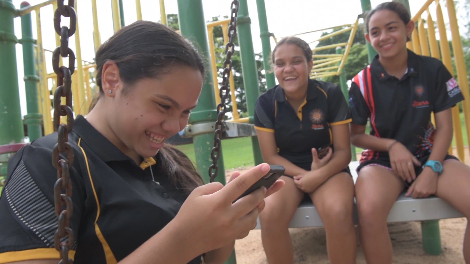 Start the chat (3) 'Keep our mob safe online' Darwin Stars Foundation