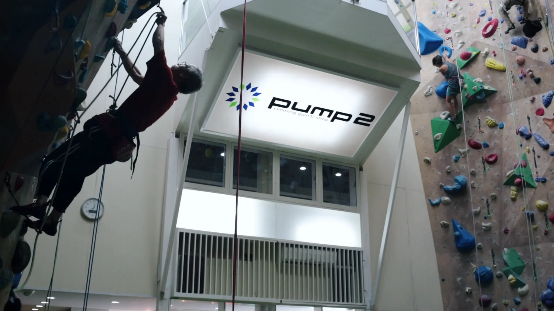 Climbing & Bouldering Gym & Shop PUMP2 KAWASAKI Climbing & Bouldering Gym & Shop PUMP2 KAWASAKI