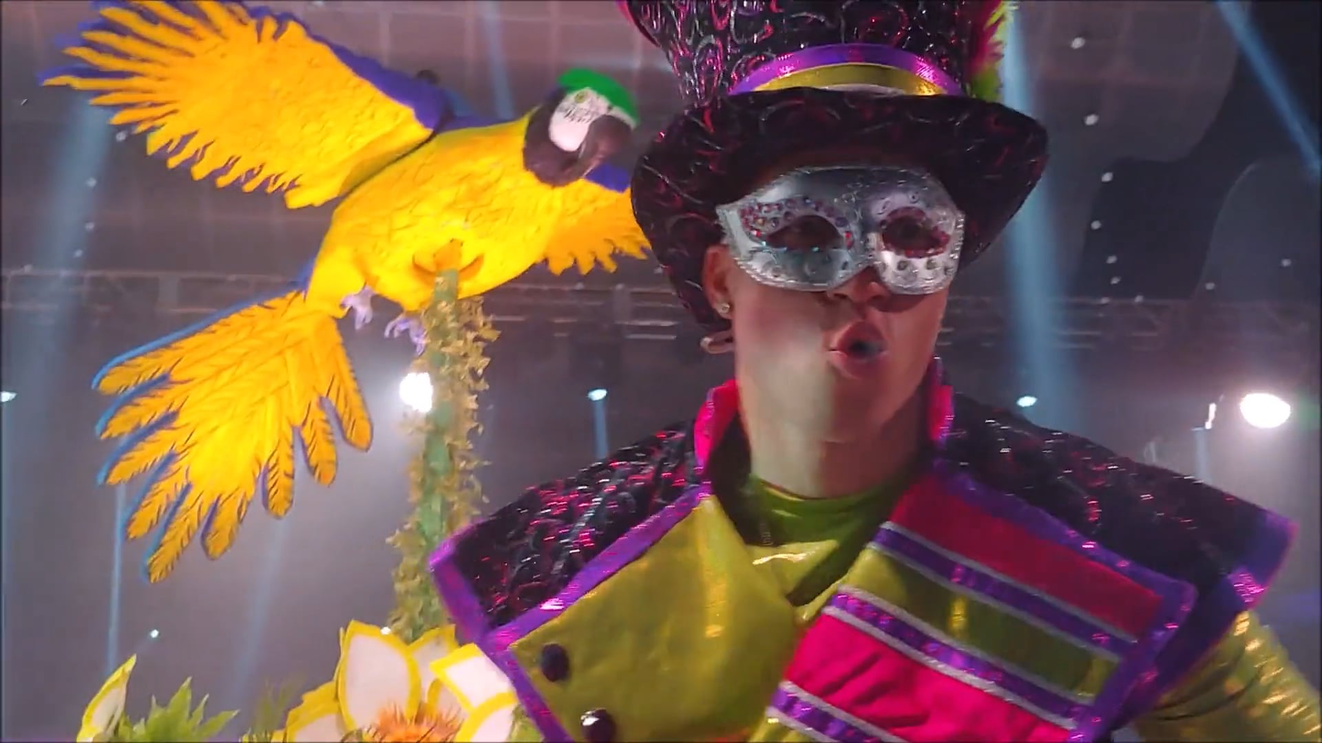 LA LA OPENER WITH LATIN AMBITION BAND AND LA HORA LOCA