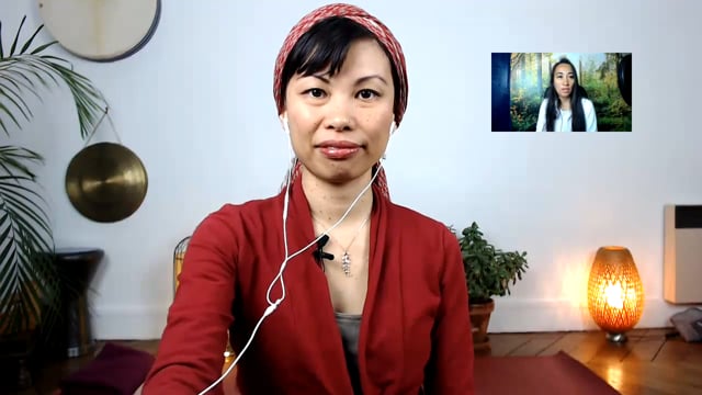 Atelier 24 "Communiquez avec votre Utérus" Minako Komatsu