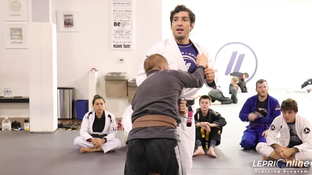 Single Leg Defense to Loop Choke Attempt Variation