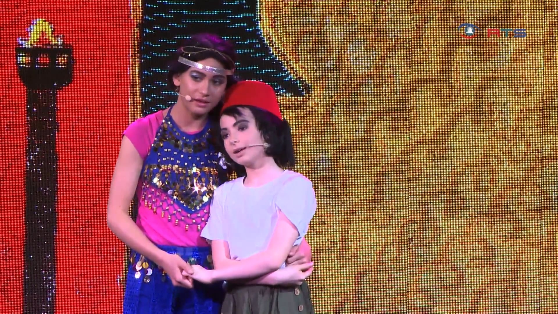 orientalische-maerchenwelt-in-altenmarkt-das-aladdin-musical-der-sportmittelschule