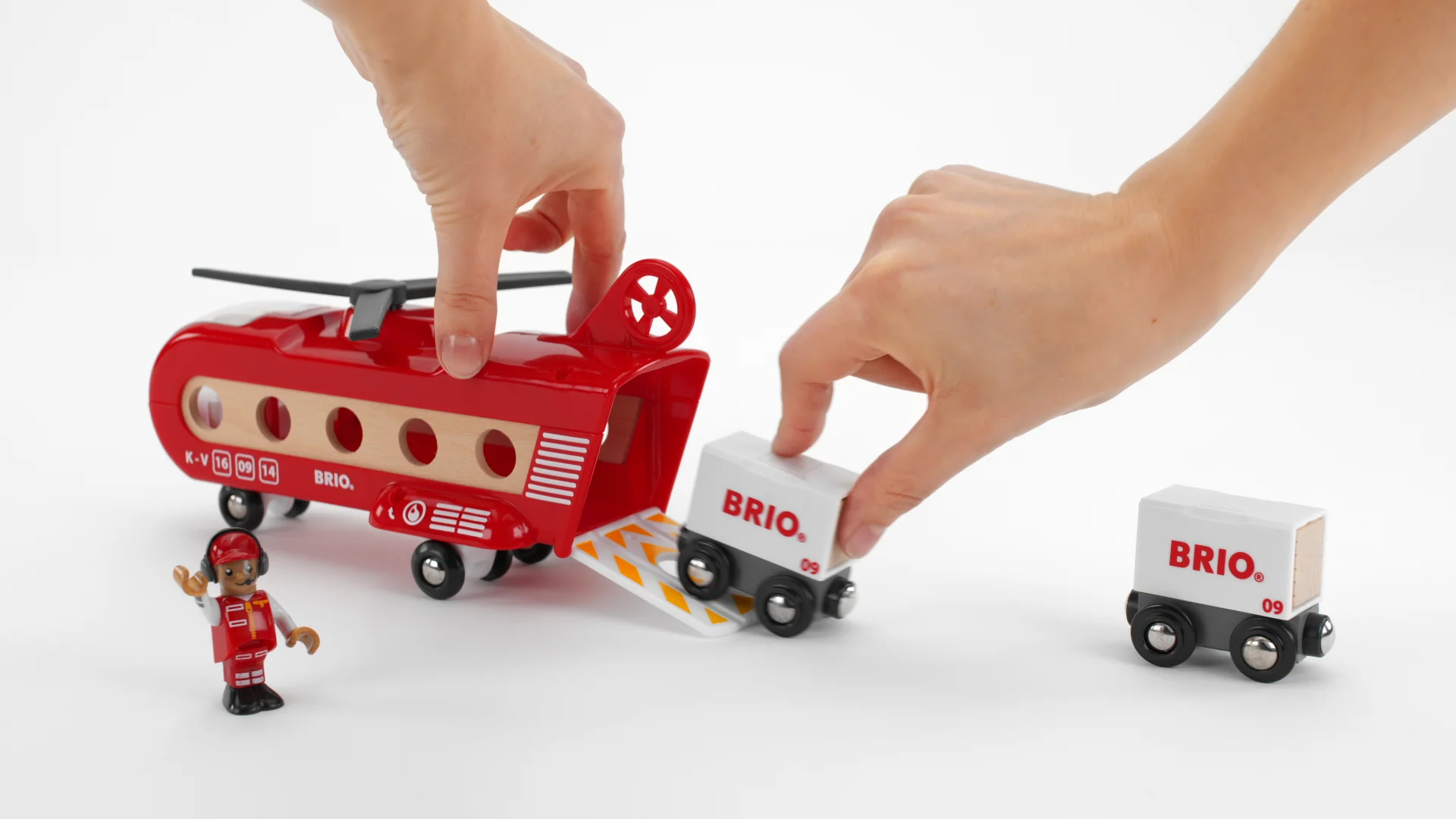 Brio cargo transport store helicopter