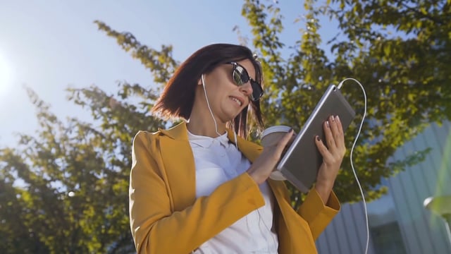 How to Earn Online - Video Thumbnail