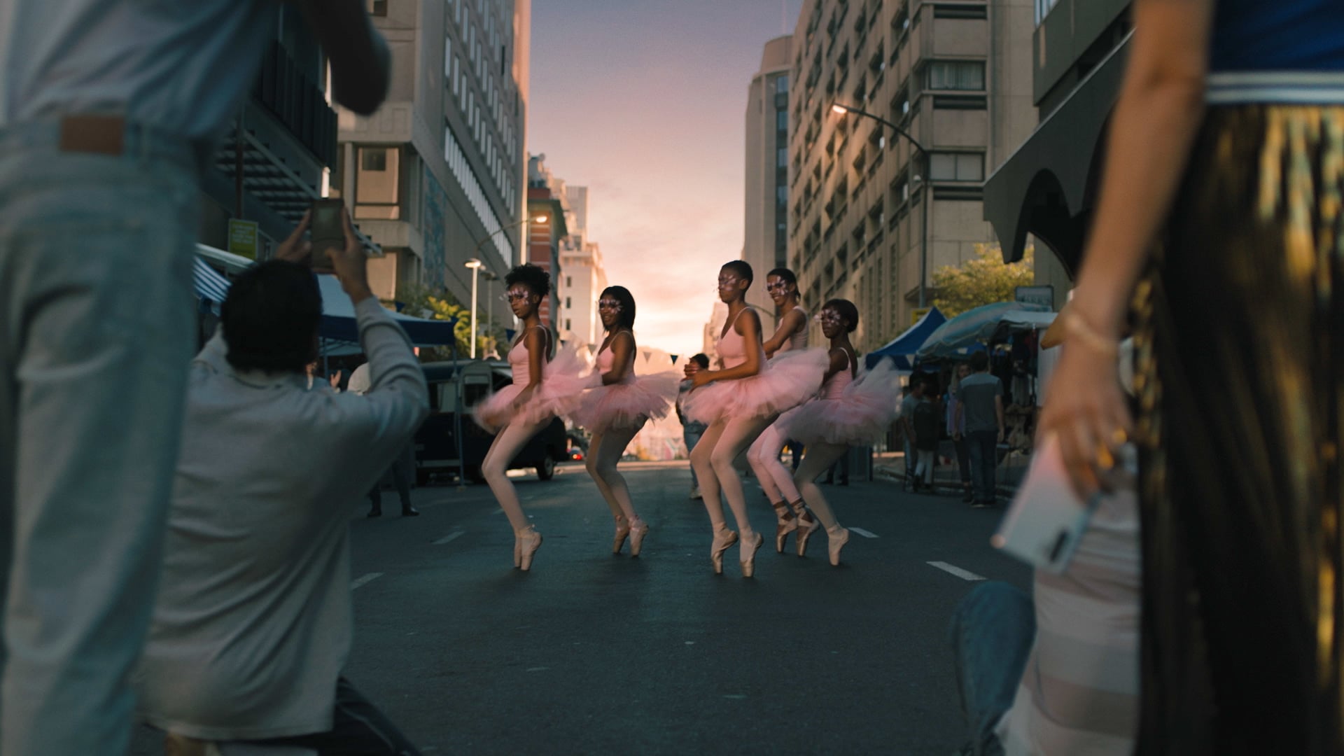 Bell / Huawei | Standout