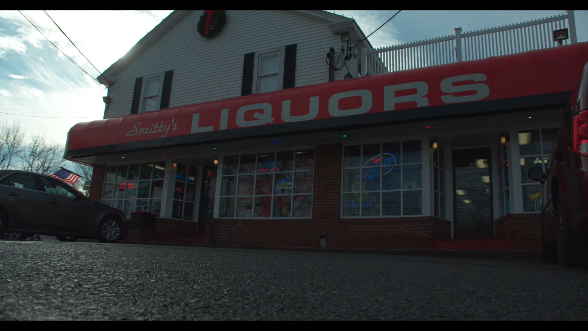 Smitty's Liquor Store Tewksbury Class of 1989 Short Lyon