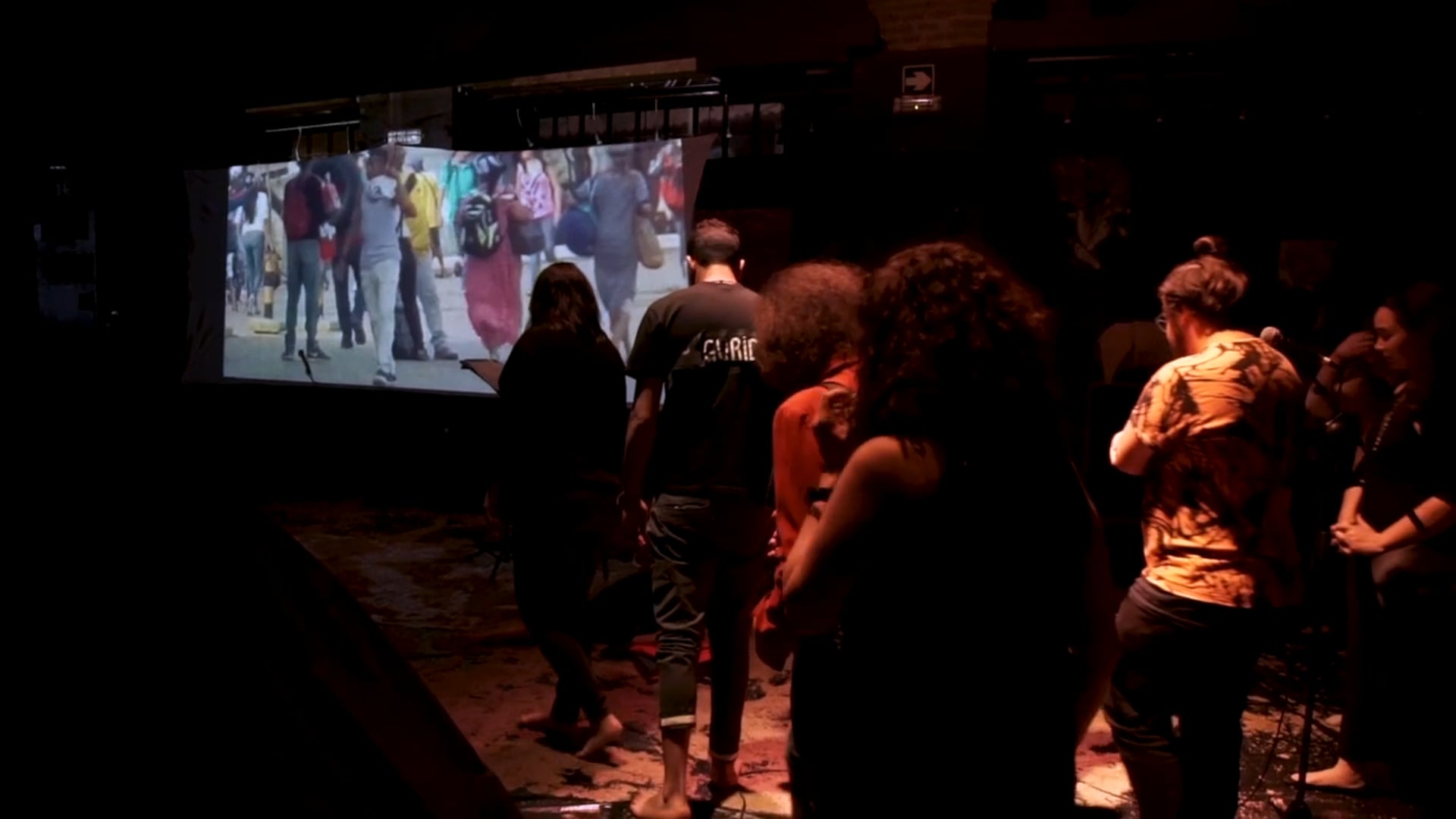 MILLONES DE SERES VIVIENDO JUNTOS EN SOLEDAD #3