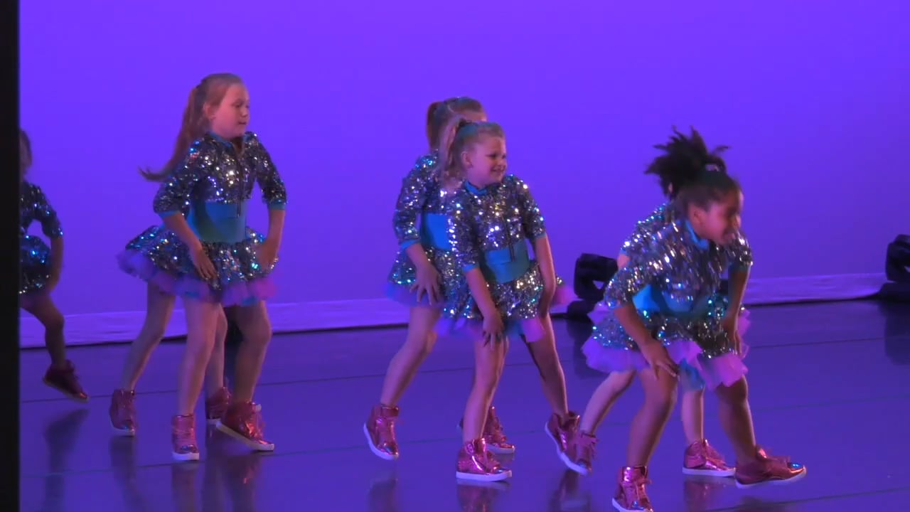 XpressDance-2019-Brandon-Show2