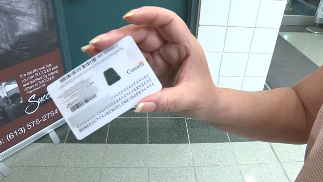 New feature on status cards will make border crossing easier
