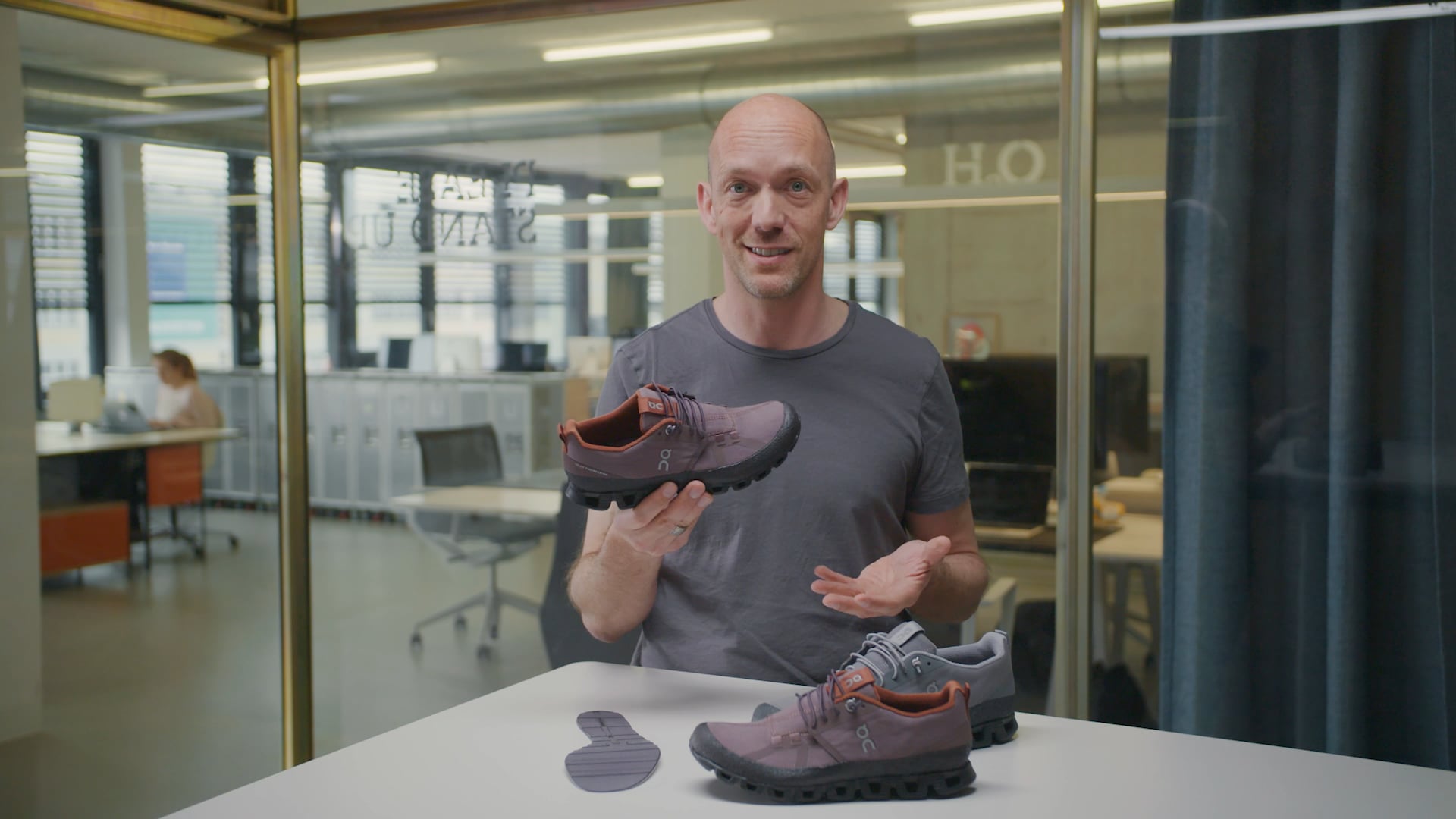 On Cloud Dip lightweight running shoe to own the urban jungle