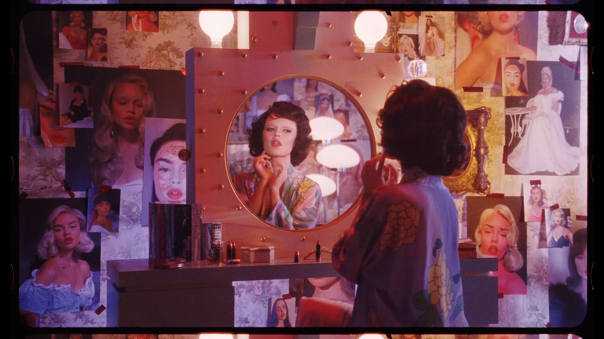 Mac Cosmetics | Love Me