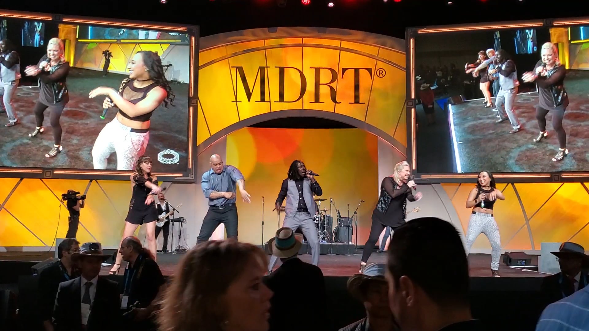 Blonde Ambition Band Live in Miami Beach