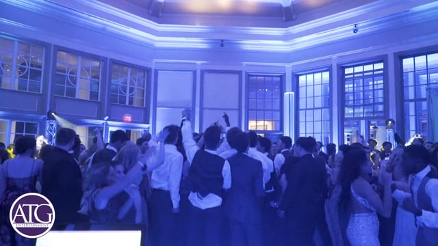 High school prom at Daniel Stowe Botanical Garden