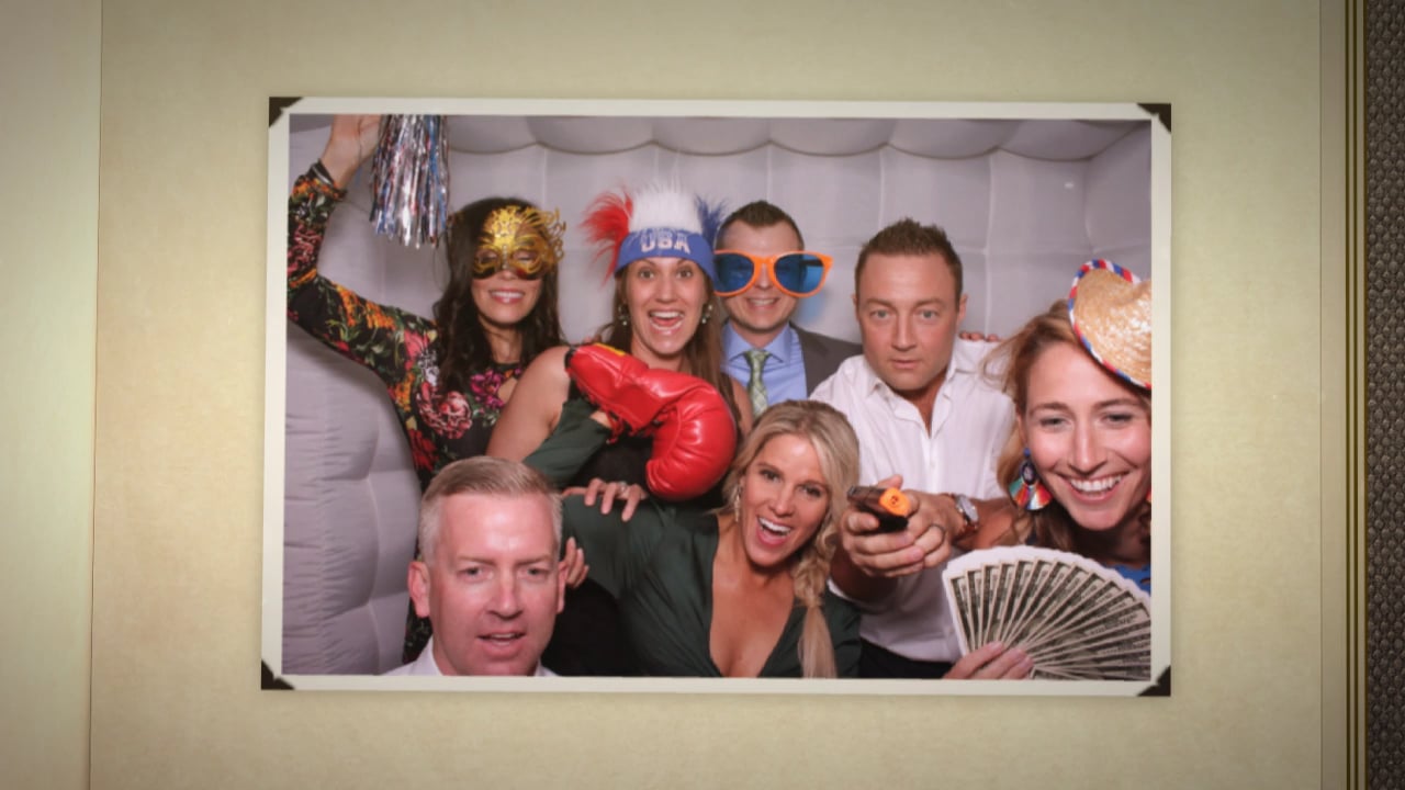 Audrey Lyn and Apurva's wedding photo booth video