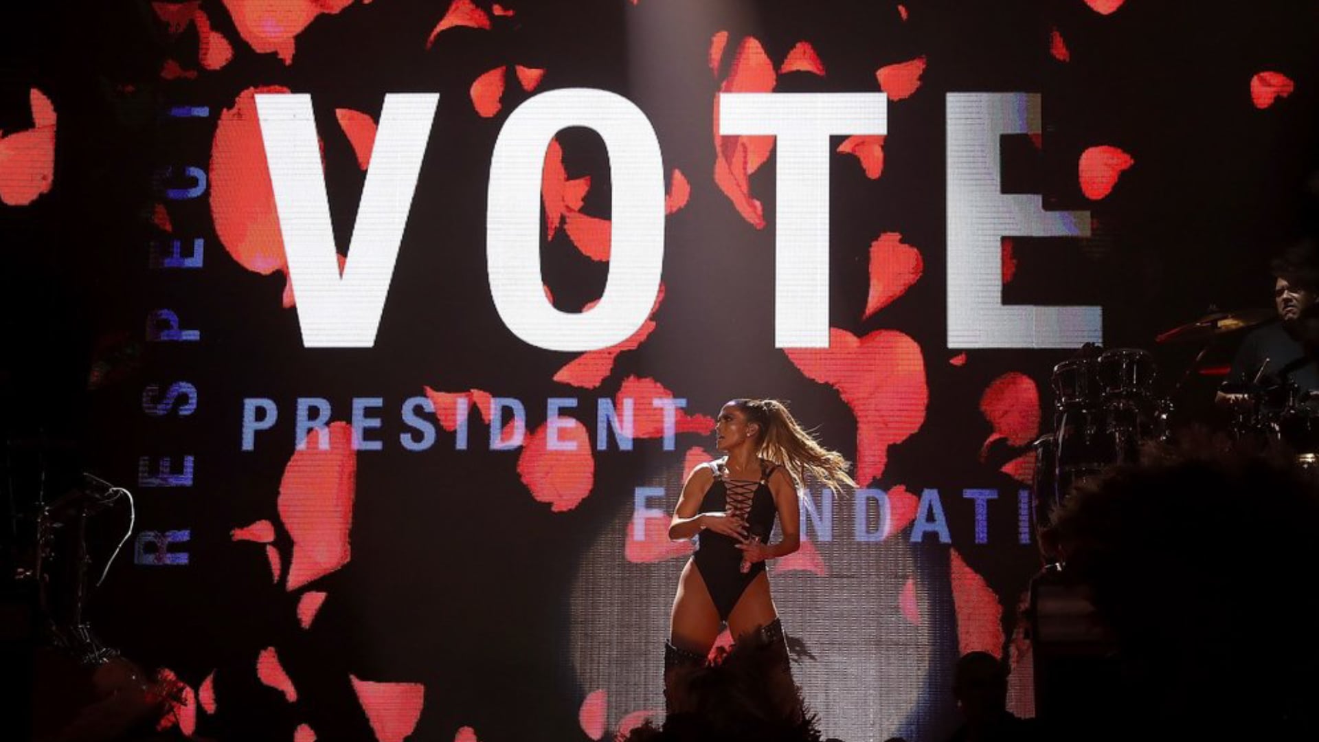 Jennifer Lopez Get Loud Vote Rally for Hillary Clinton - Screens Graphics