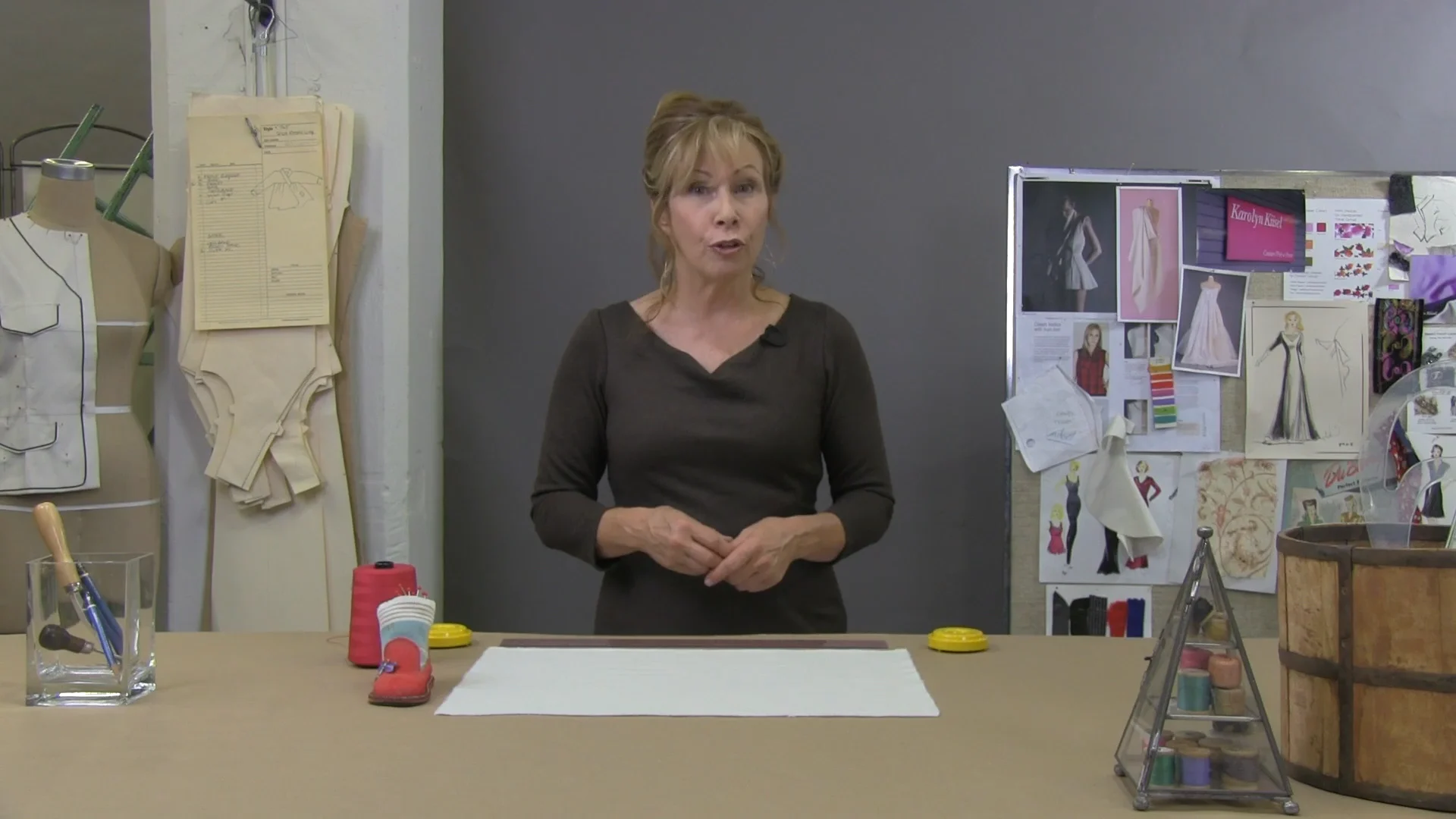 6. Marking the Grainlines—Thread Tracing on Vimeo