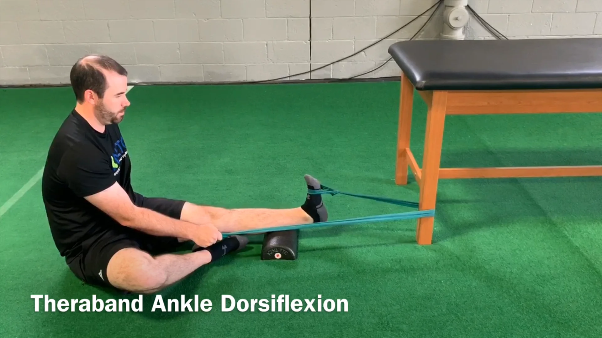 Theraband Ankle Dorsiflexion on Vimeo