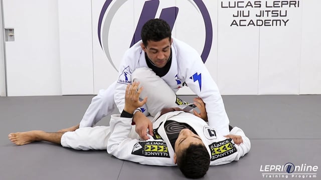 De La Riva Guard Pass Variation when Opponent Shrimps Out