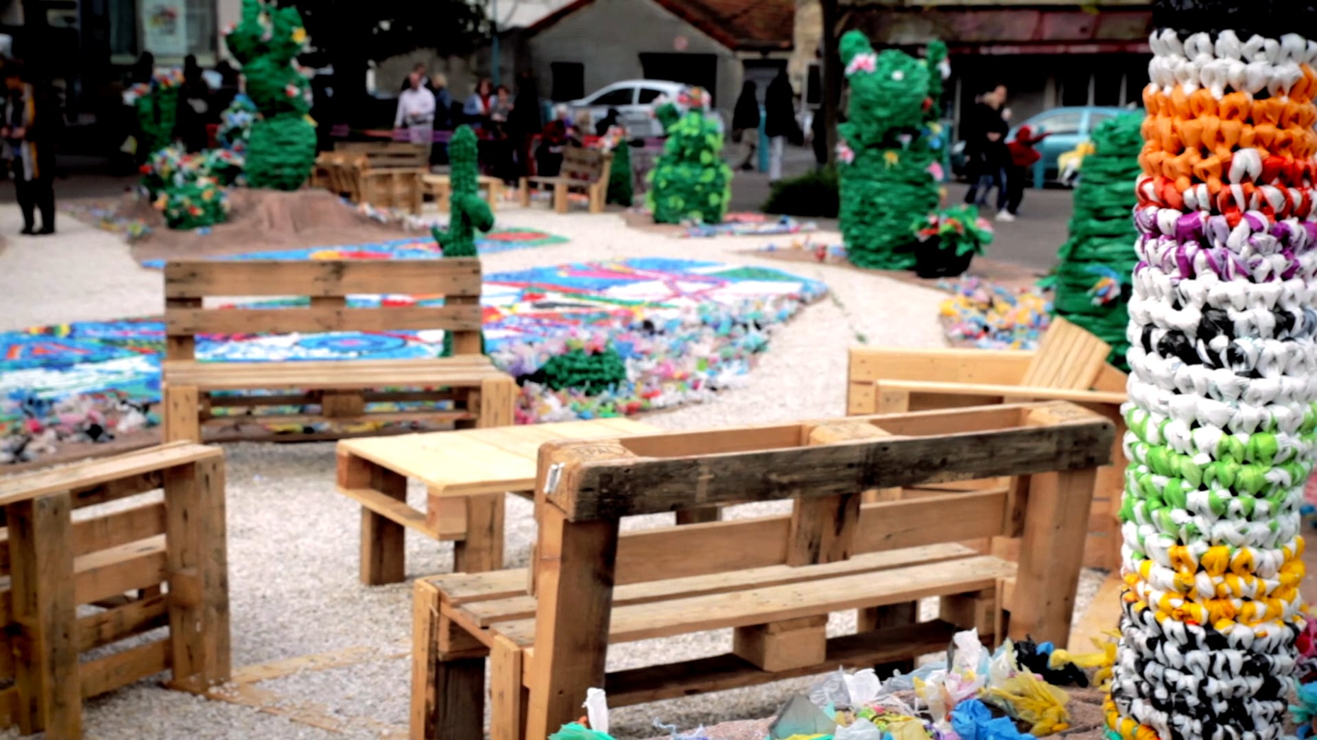 LE JARDIN D'ALICE - FESTIVAL L'ART DANS LA RUE - VILLE DE GENTILLY