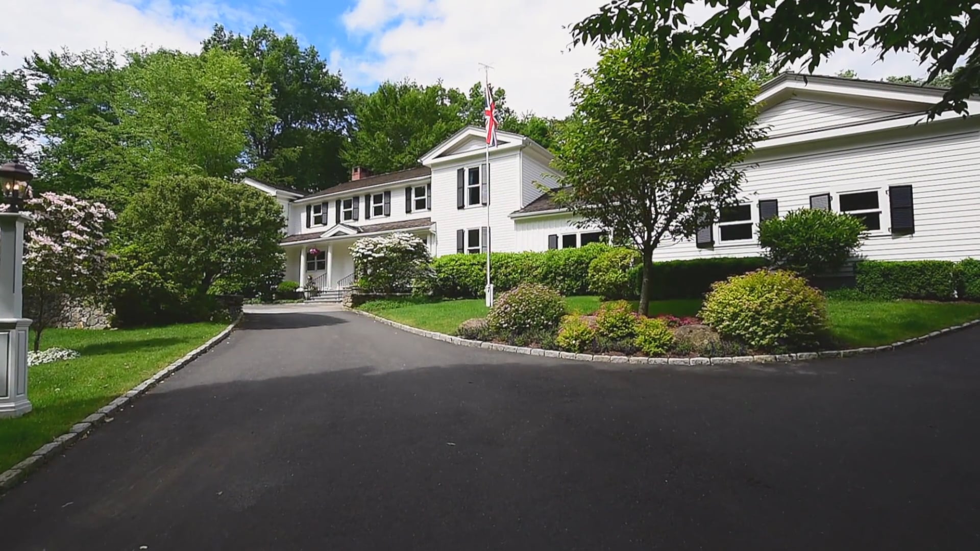 265 Briscoe Rd., New Canaan,CT on Vimeo