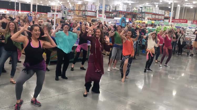 Bollywood Flashmob in Costco Santa Cruz CA 2019