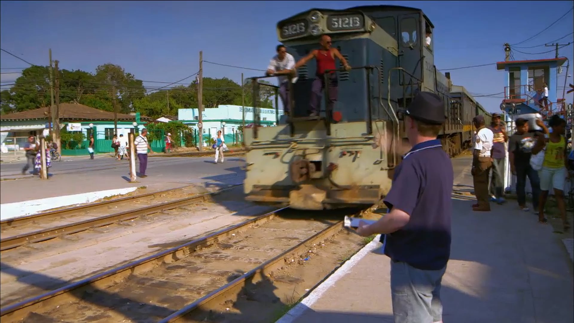 Train to Cienfuegos