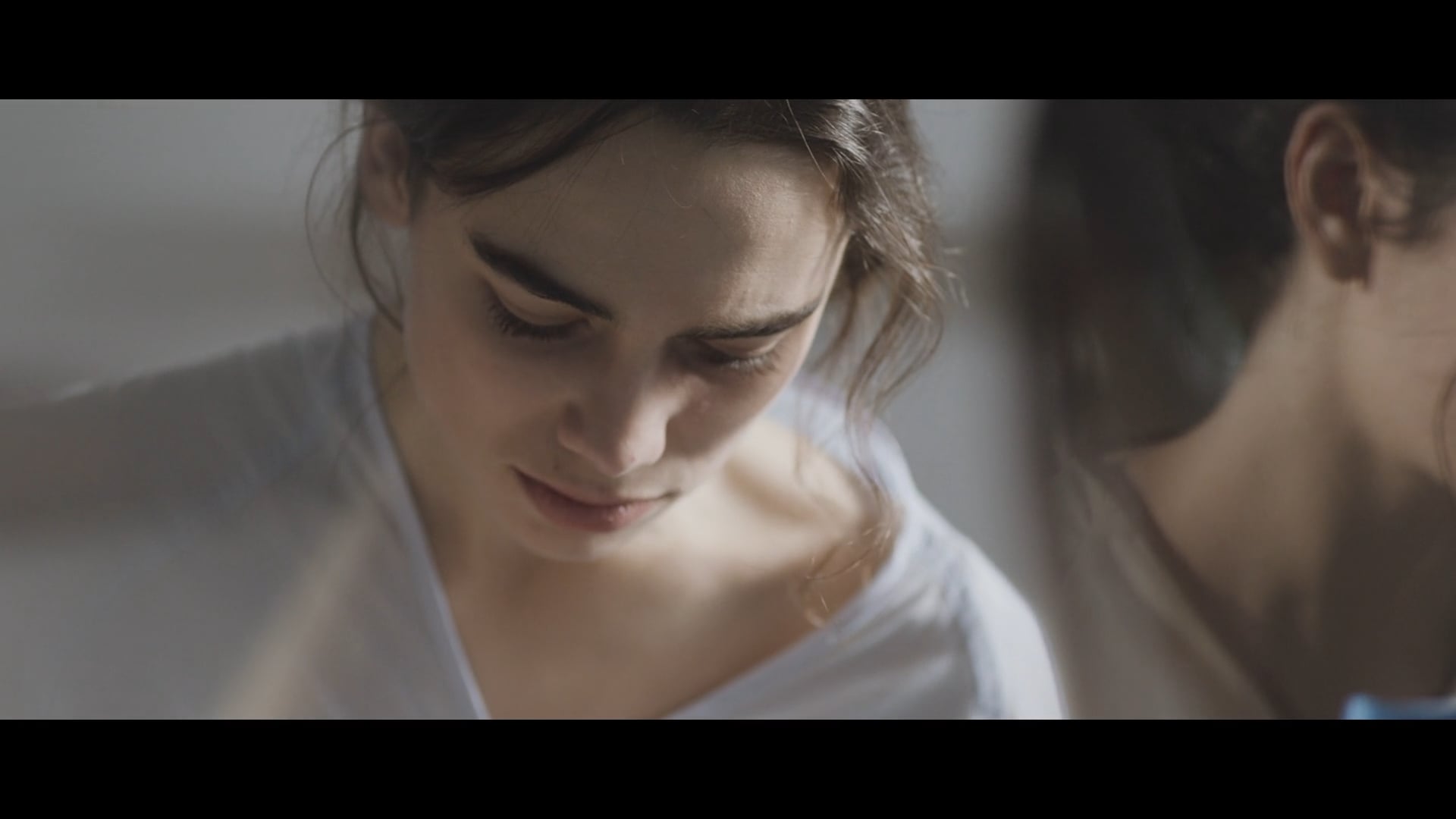 La Piel Fina // Teaser