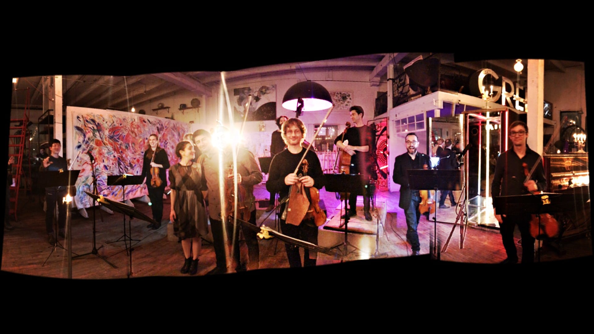 collectif9 - Night of the Flying Horses - 01 - Doina, Hora si briu (Taraf de Haïdouks)
