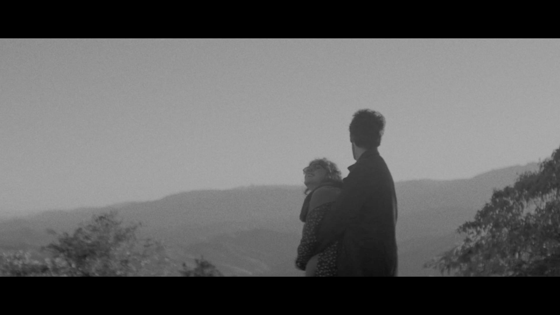 "Amor aos Vinte Anos" [Love At Twenty] (2019) - Trailer