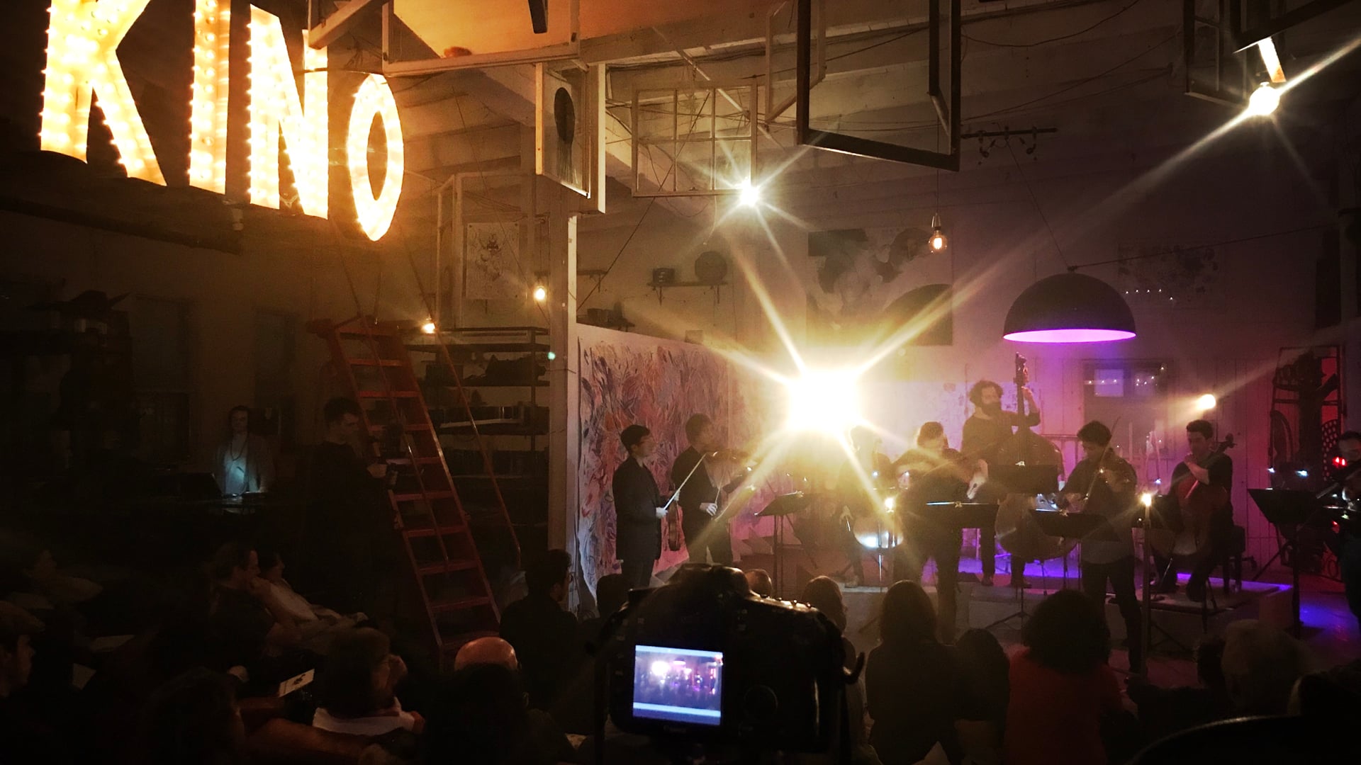 collectif9 - Night of the Flying Horses - 08 - Lúa Descolorida (Osvaldo Golijov)