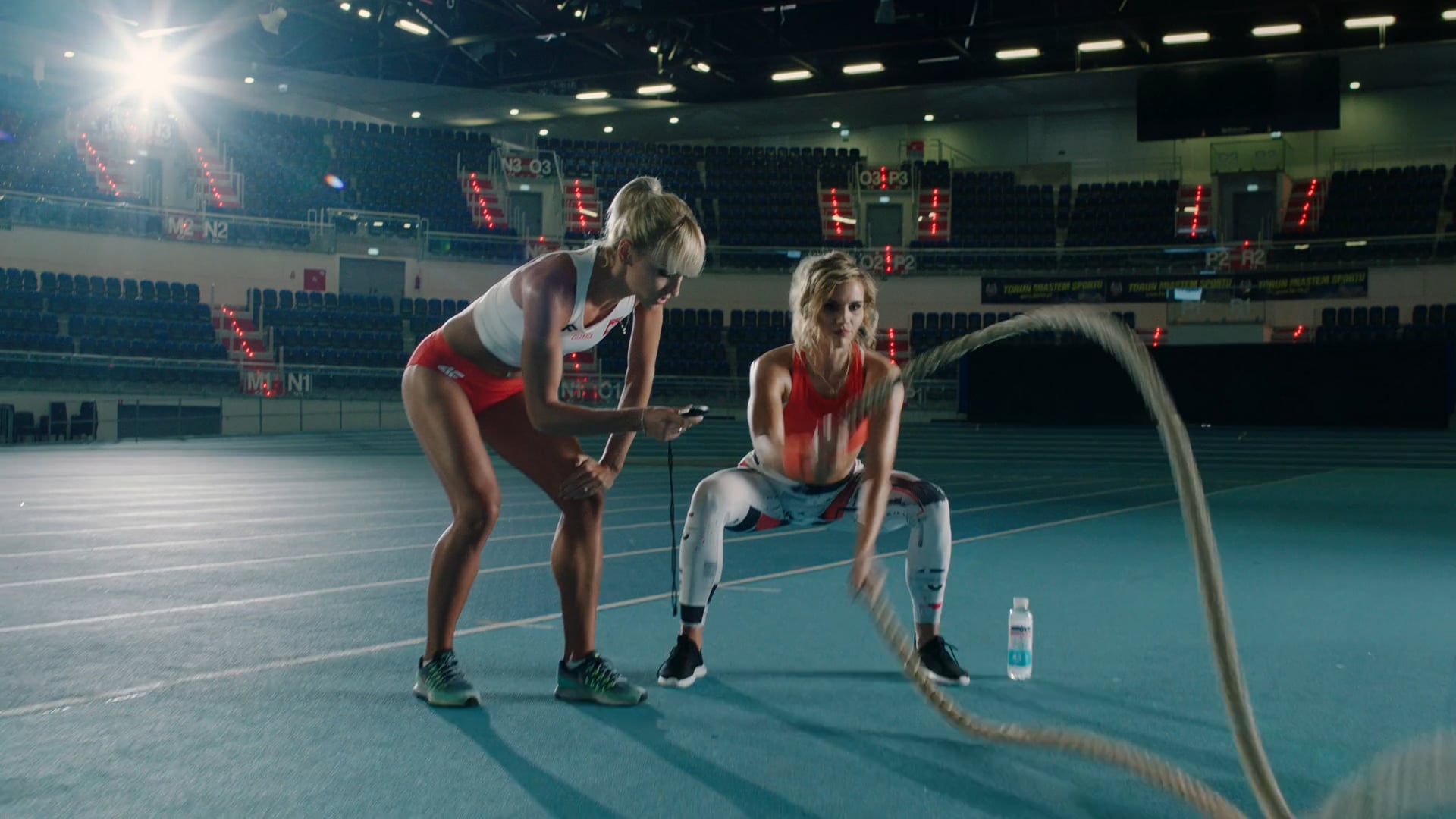 4Move Isotonic Drink (2019 TV Commercial)