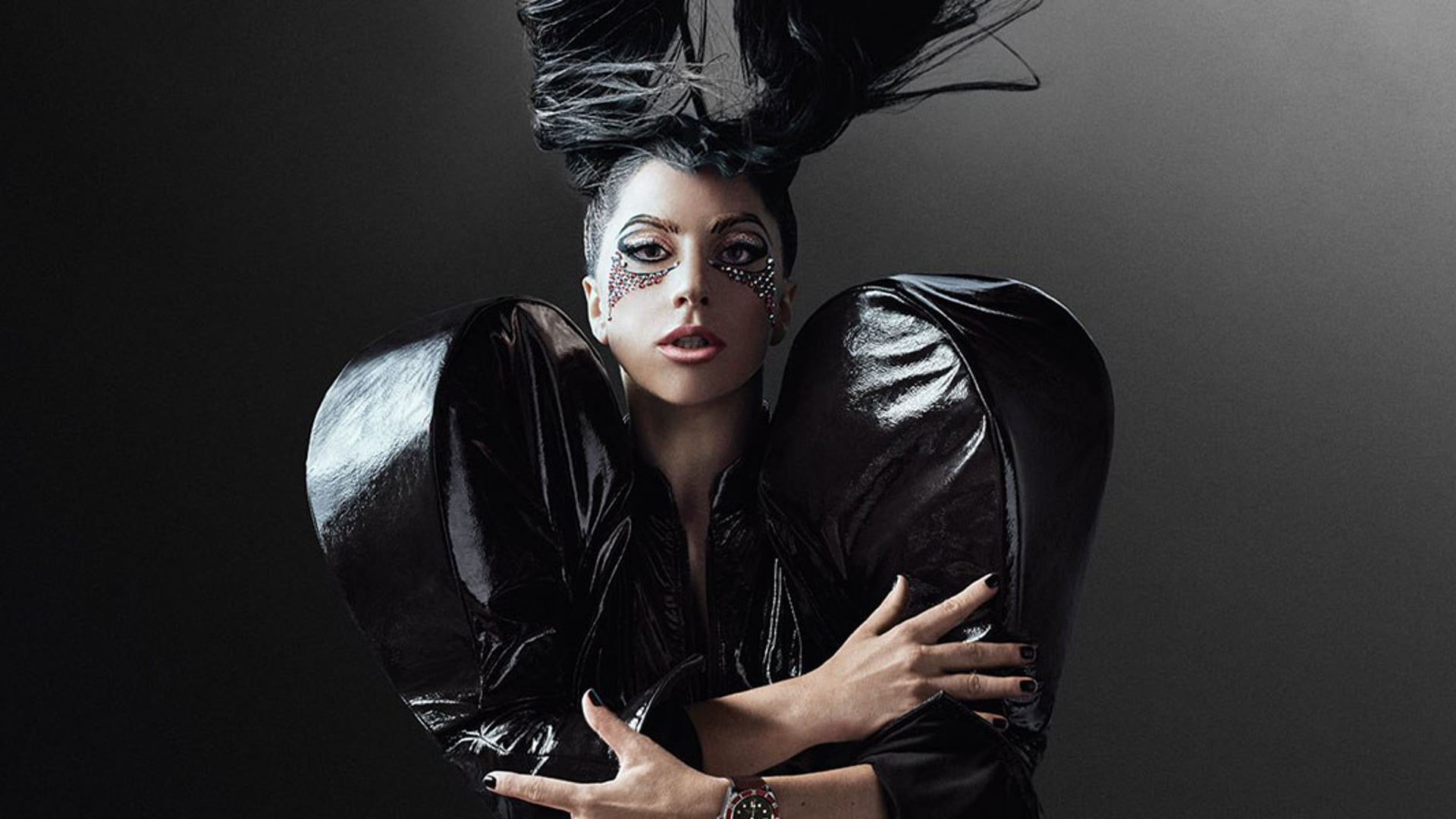 Lady Gaga // Behind The Scenes #BornToDare