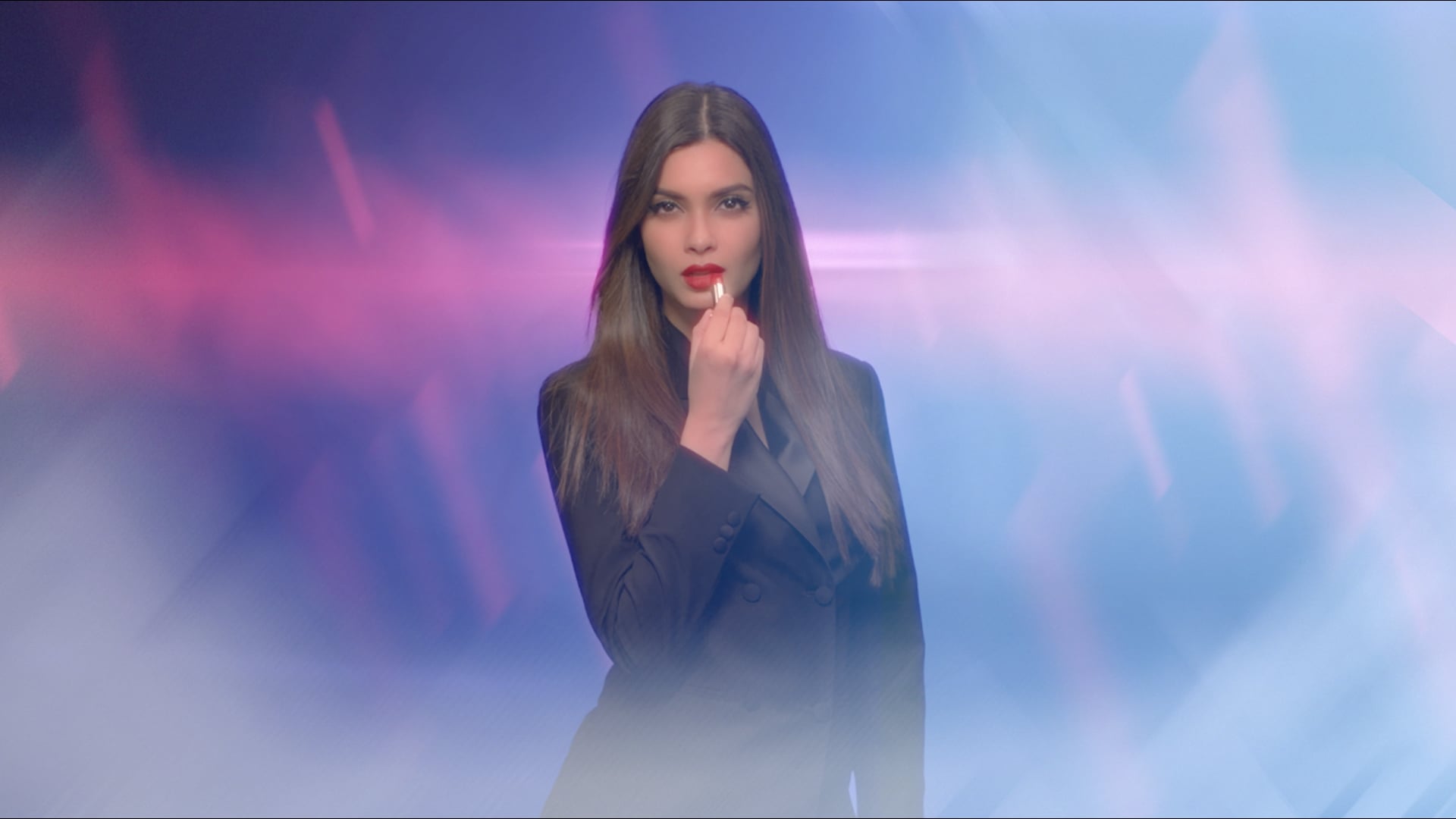 Estée Lauder :: Pure Color Love ft. Diana Penty