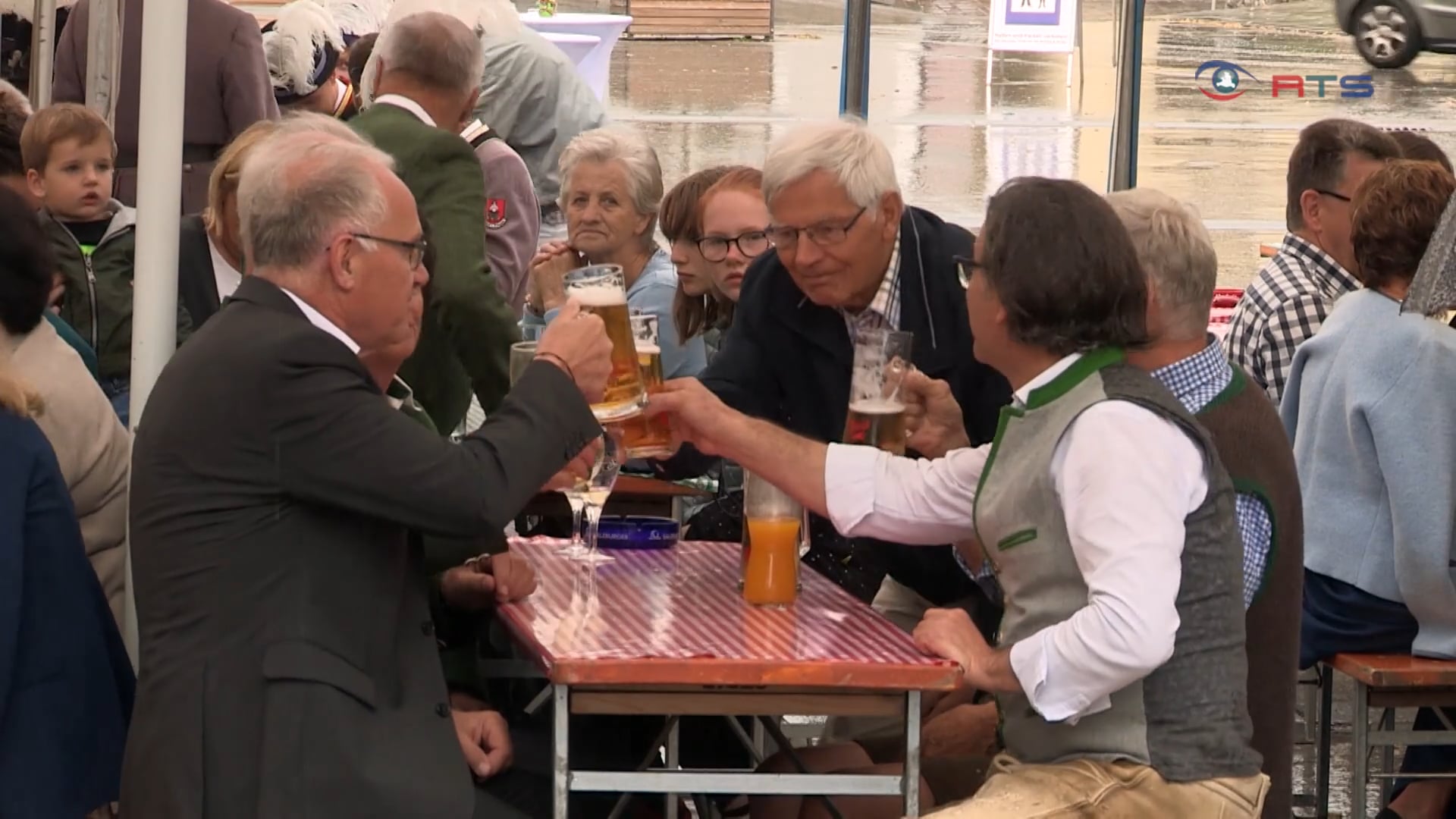 gasthaus-walkner-in-st-veit-feiert-10jaehriges-jubilaeum