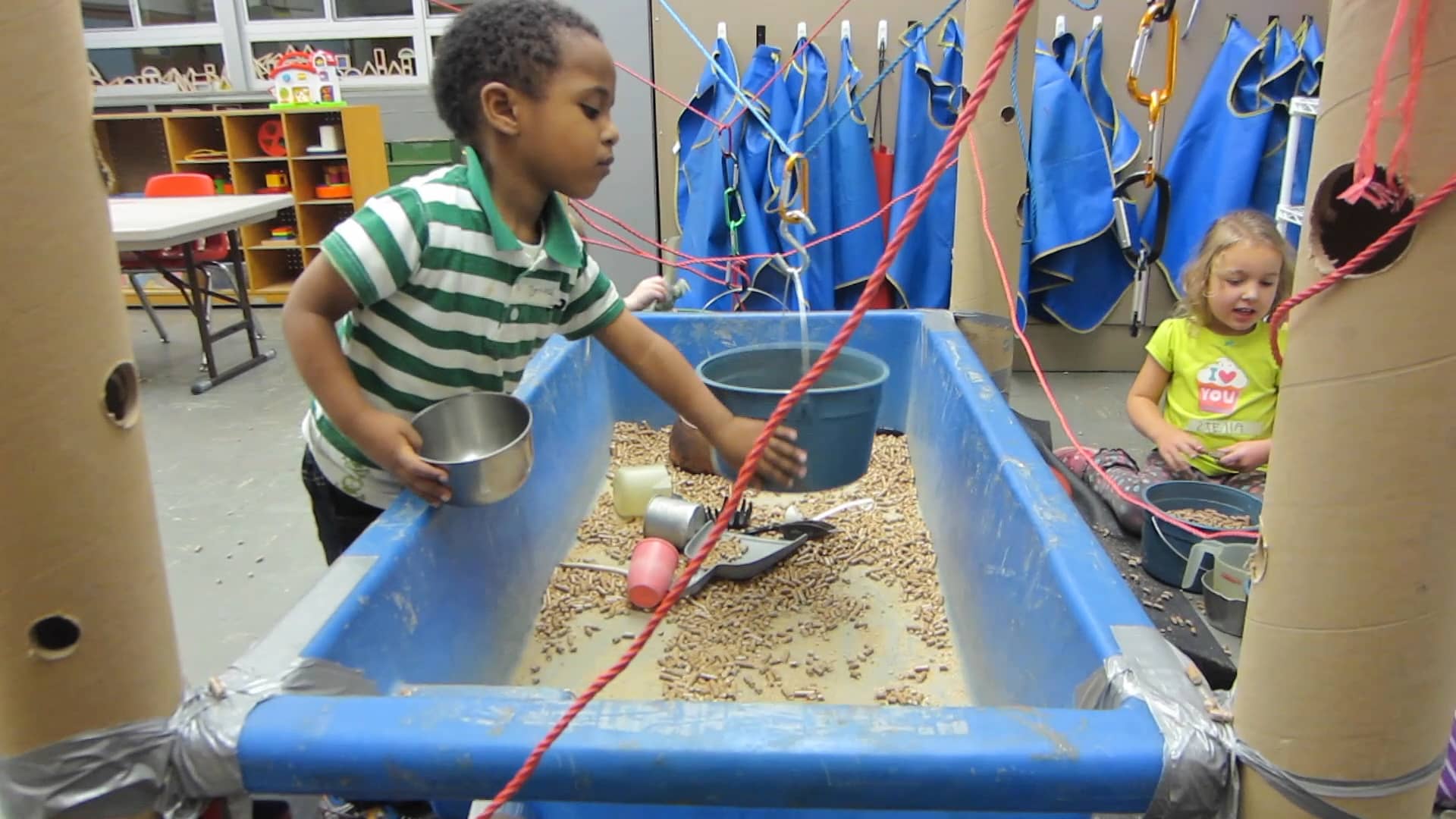 Pail pendulum on Vimeo