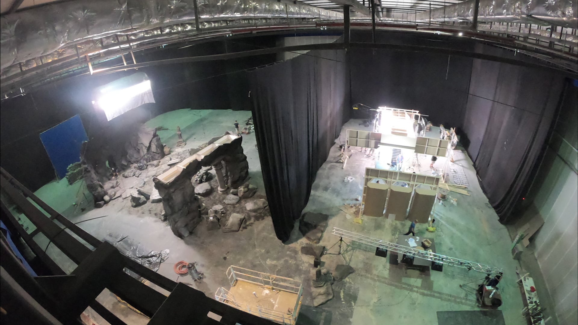McDonalds - Set Construction