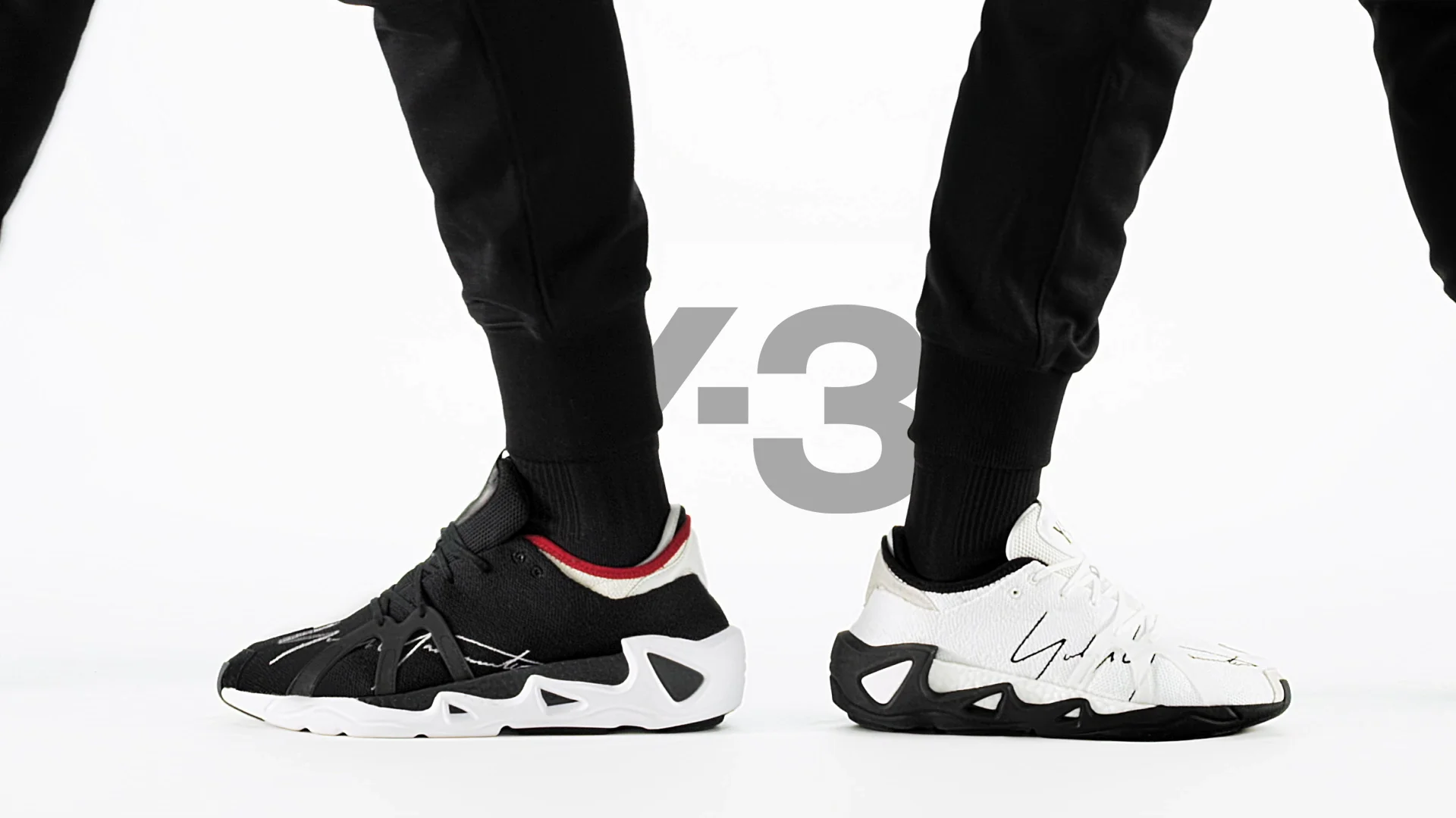 Y-3のアイコニックなユニセックスシューズ『FYW S-97』