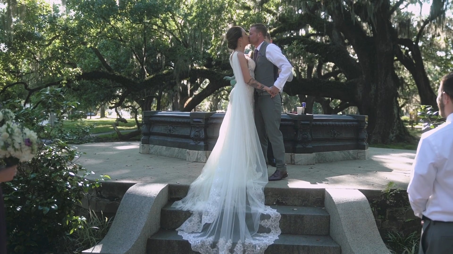 Ashley & Andrew | Instagram Highlight | An Intimate New Orleans Destination Wedding in City Park