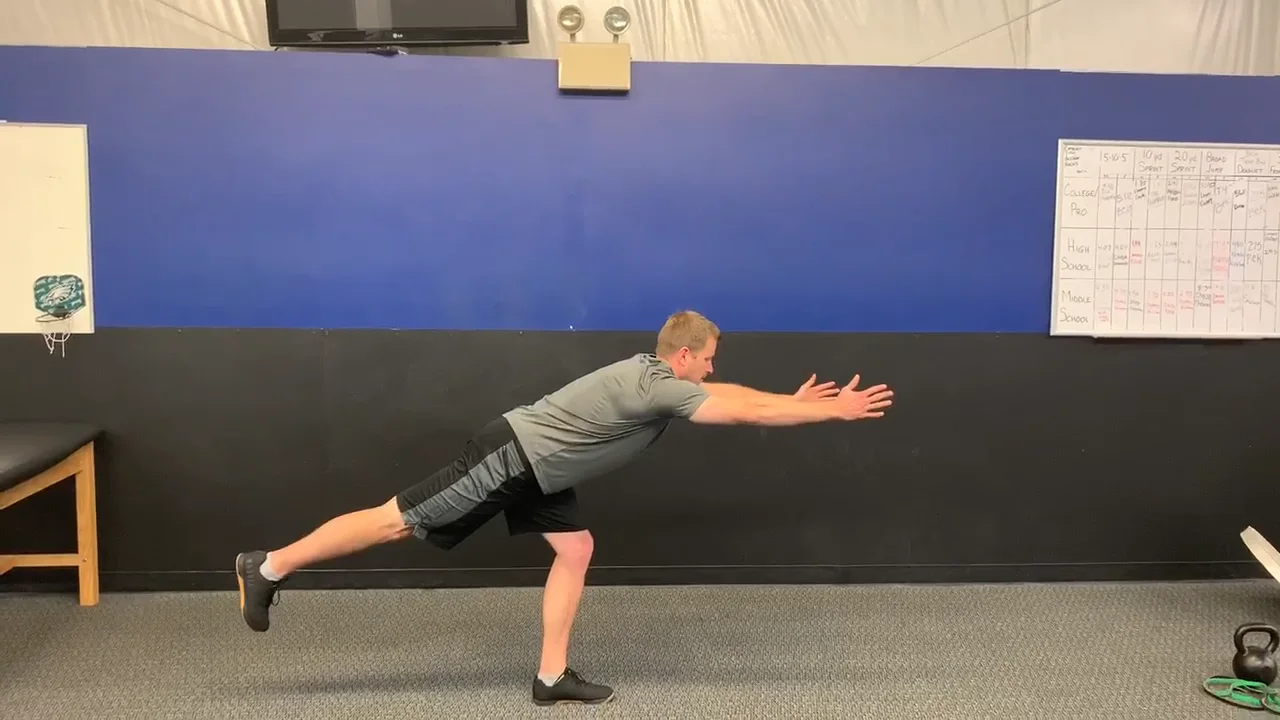 Single Leg RDL to Runner on Vimeo