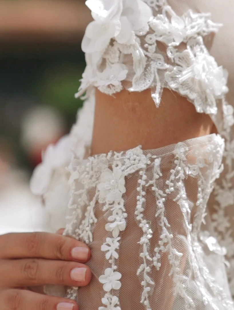 Wedding dress with voluminous lace wholesale - ТМ Supernova