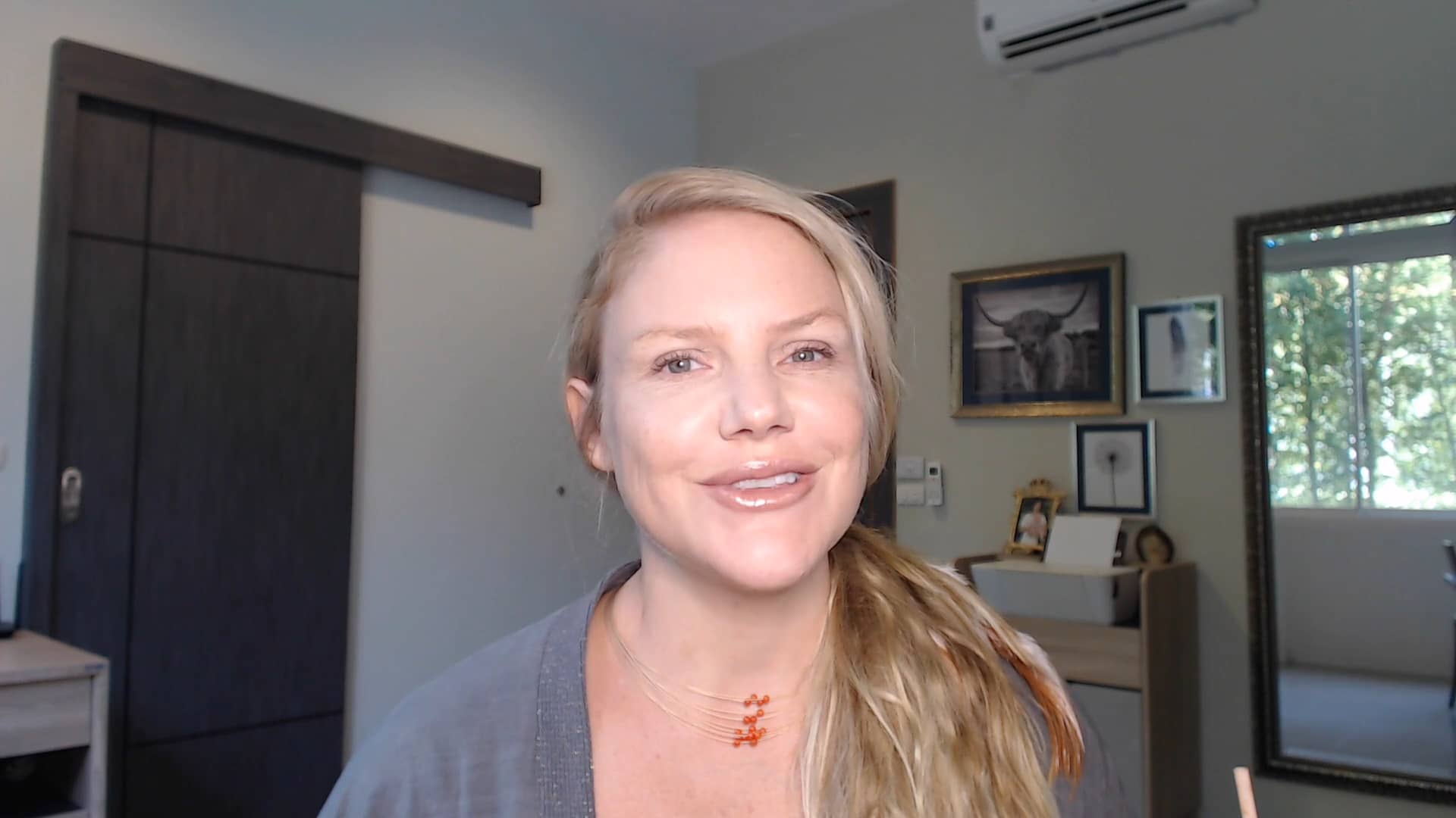 “They make their clients trend.” Lillian Pierson on TechMode on Vimeo