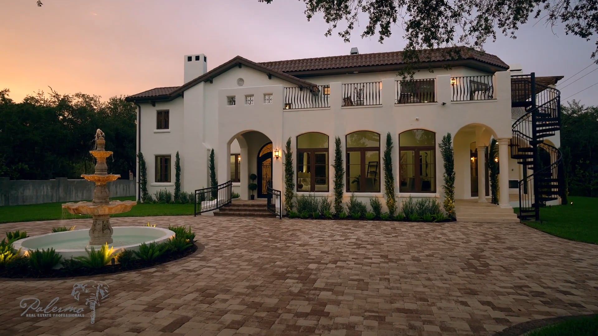 4555 W. Swann Ave Tampa Florida Presented By Michael Palermo