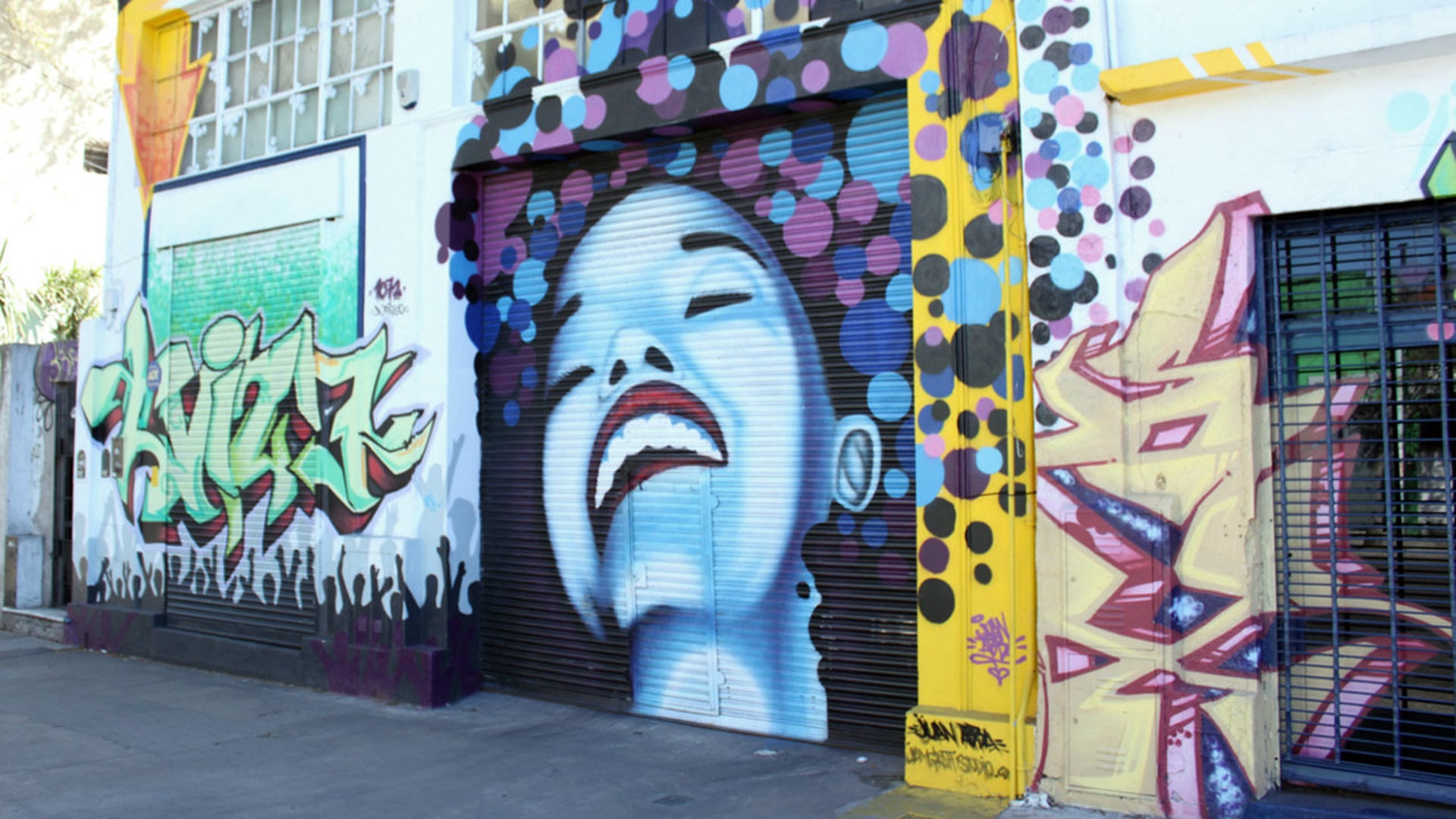 Urban art in motion