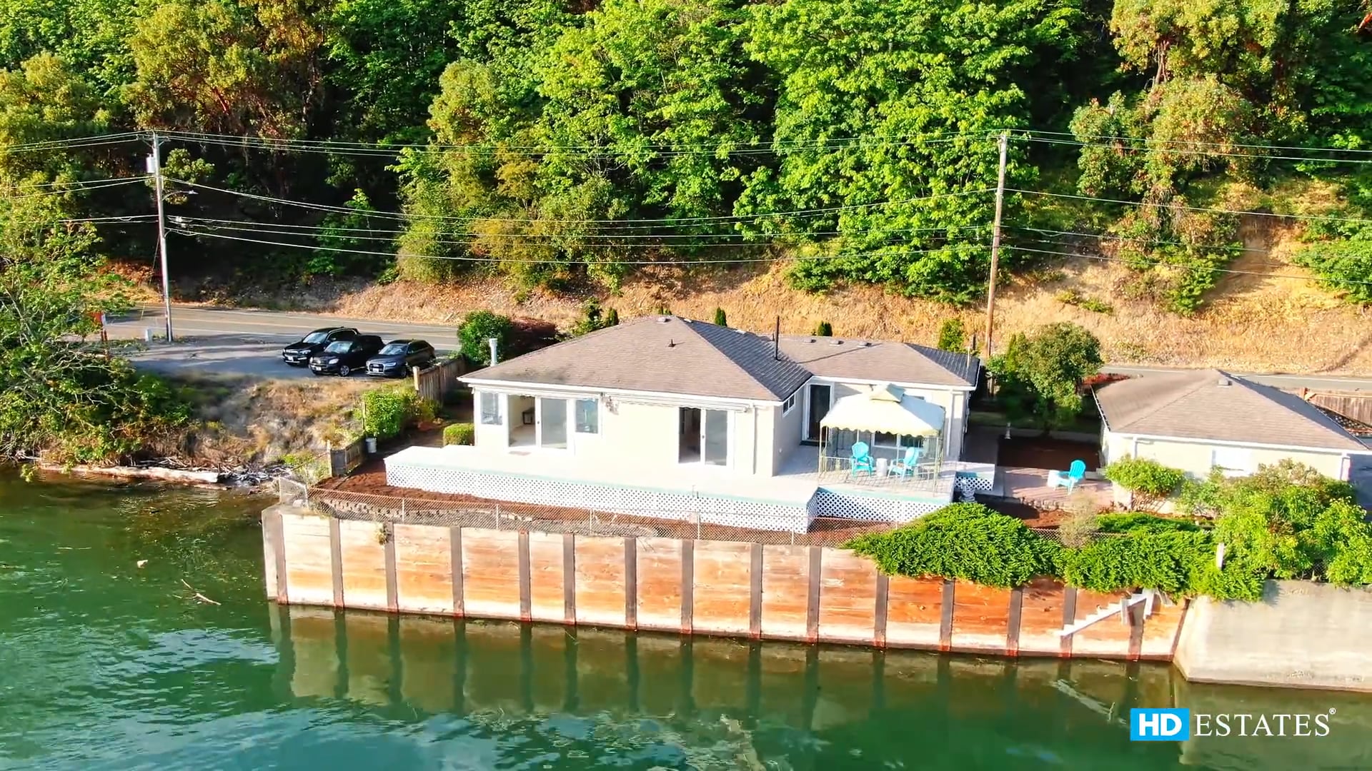 Browns Point Private Waterfront Living on Vimeo