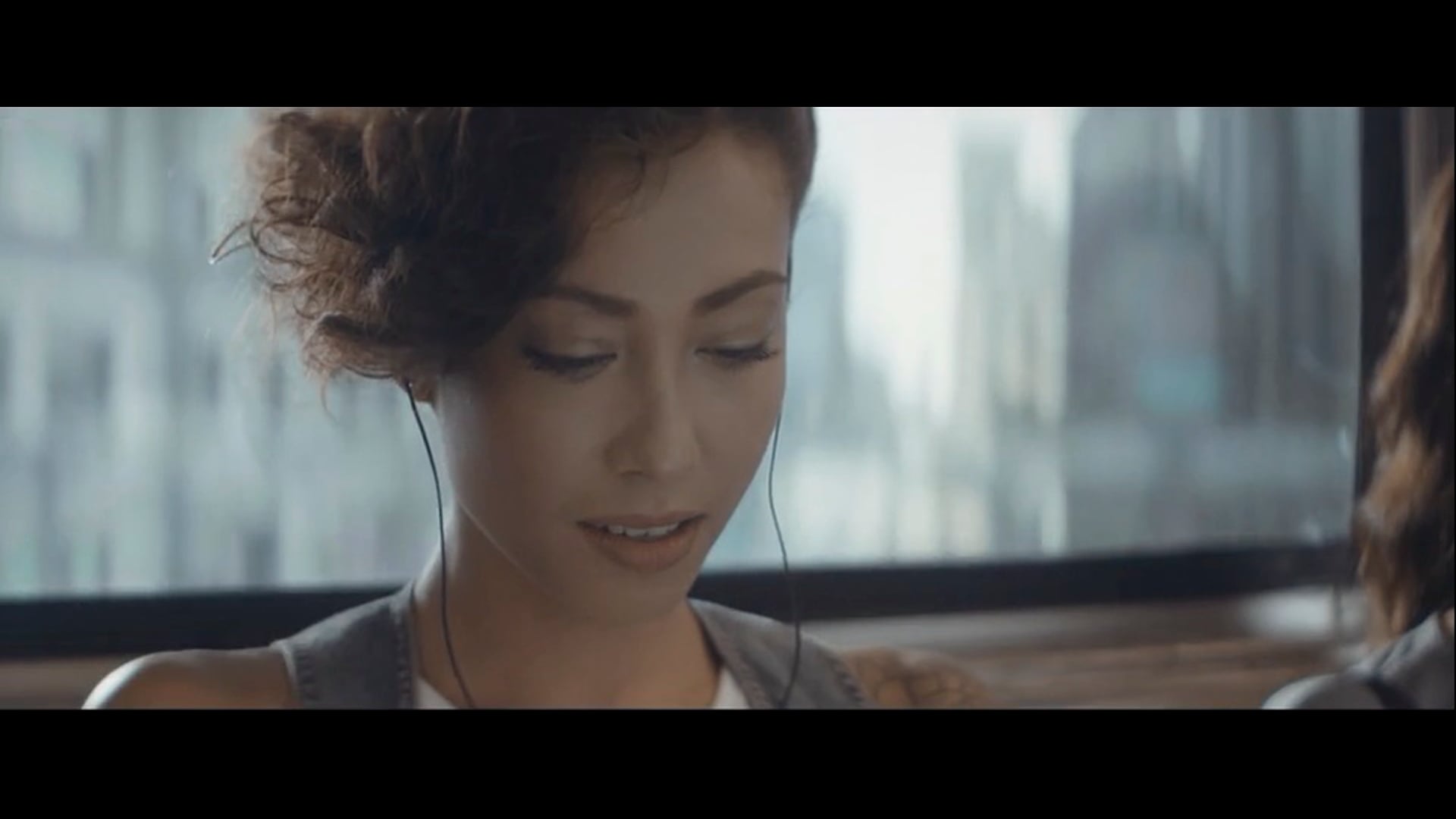 STUDIO + _Tears / Julien Seri/ HAVAS / HRCLS