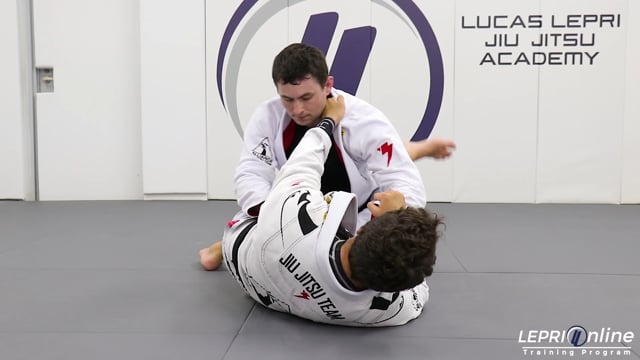 Scissor Sweep to Mount