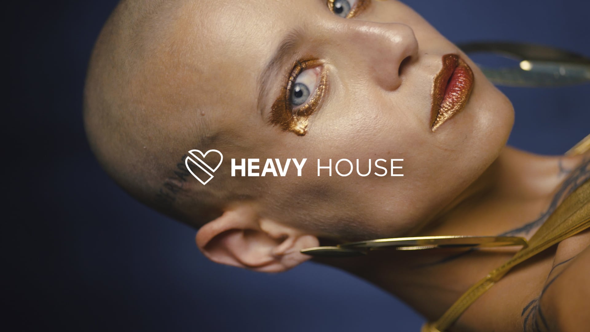 Heavy House [] Chega de Saudade