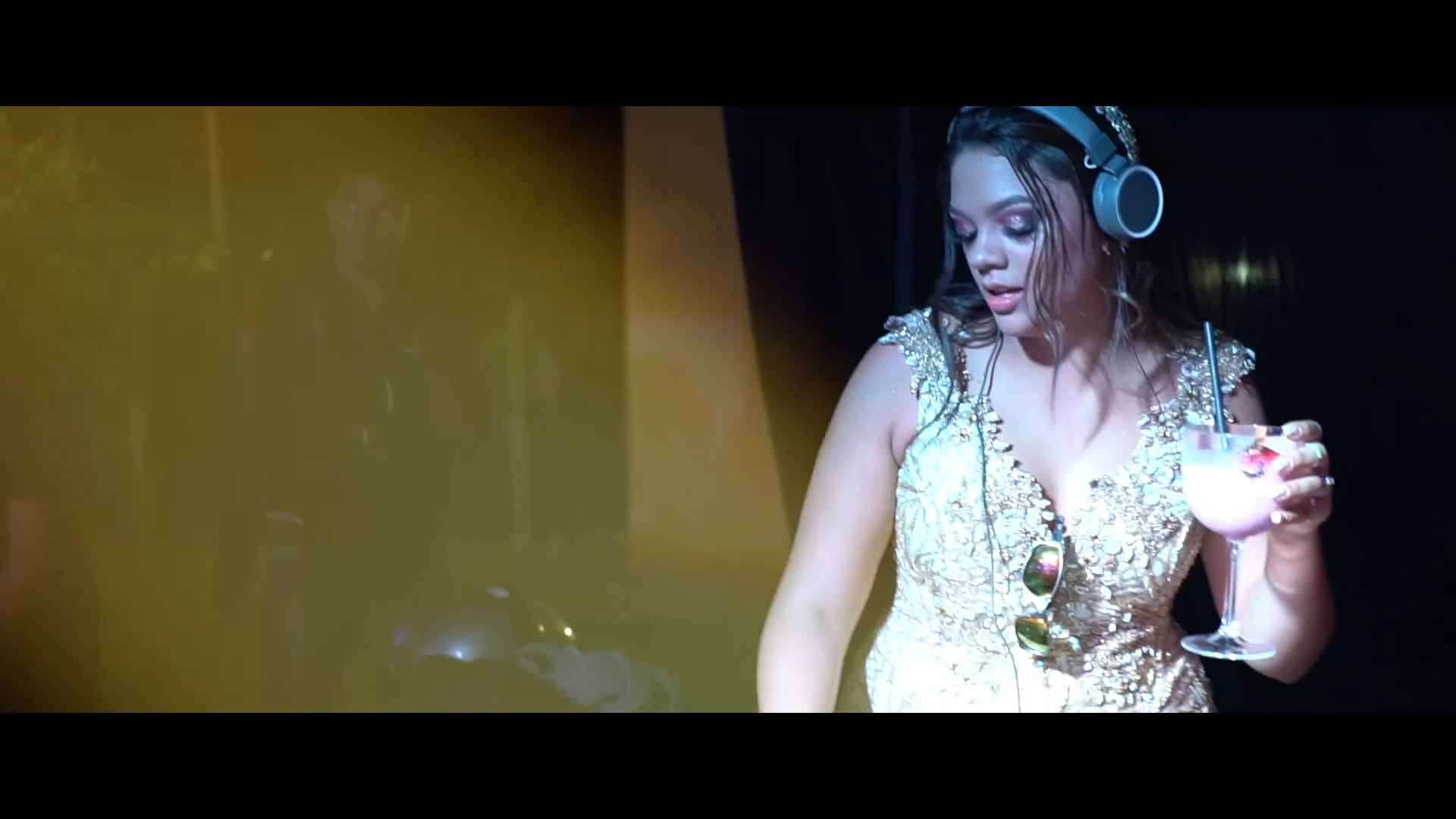 TRAILER 15 ANOS MARIA FERNANDA